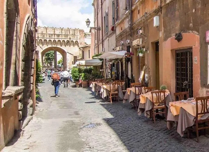 Intimo Ed Eclettico A Trastevere דירה