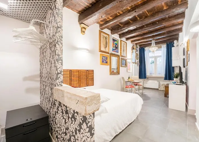 Intimo Ed Eclettico A Trastevere