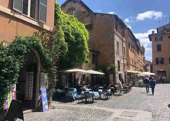 Intimo Ed Eclettico A Trastevere * רומא